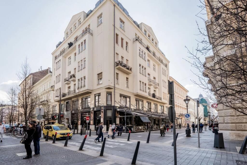 Oktober 6/8 Apartment Budapest Exterior foto